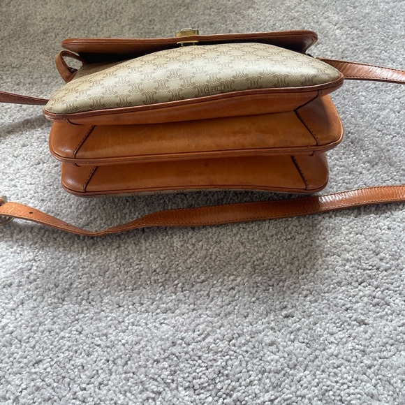 Vintage Celine White macadam print crossbody bag - Picture 6 of 15